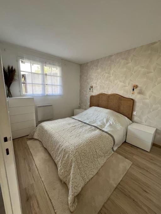 Petite Maison Cosy En Campagne Neuilly  Exterior photo